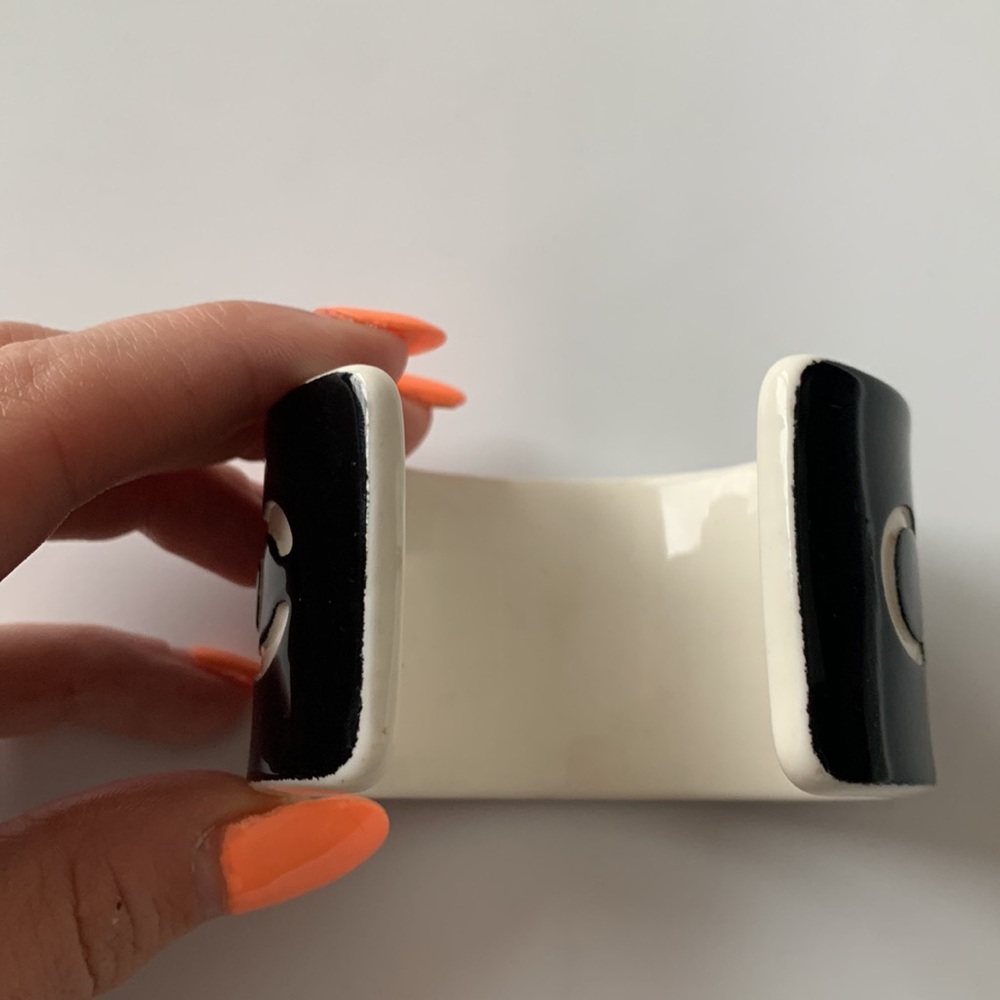 CC Monochrome Logo Cuff Bracelet - Picture 4 of 6